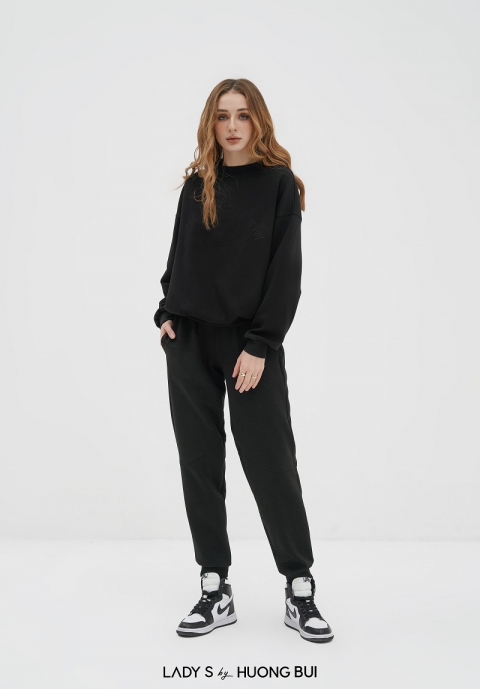 Cozy Black Sweater with Pant