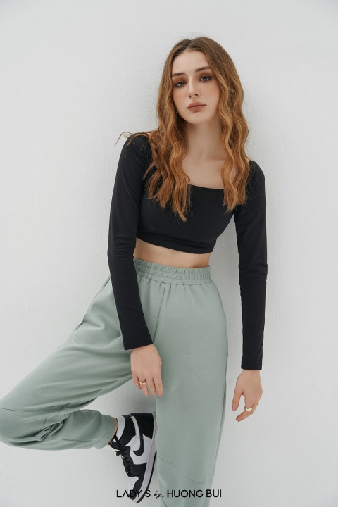 Mini Black Croptop
